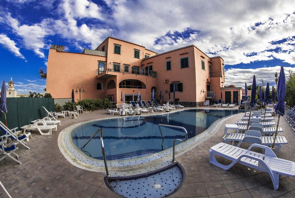 Hotel Terme Rosaleo Casamicciola Terme Exterior foto